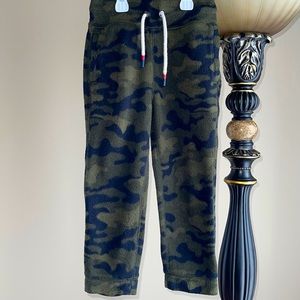 GAP camouflage fleece joggers